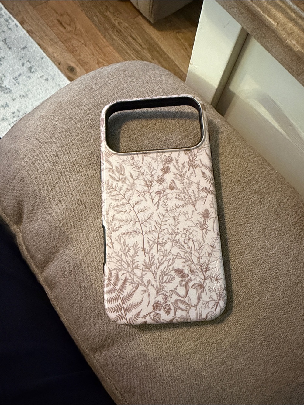 Floral Pattern Casetify iPhone 17 pro max phone case